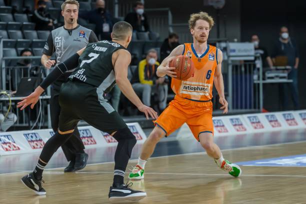 近在对阵印 近在对阵印