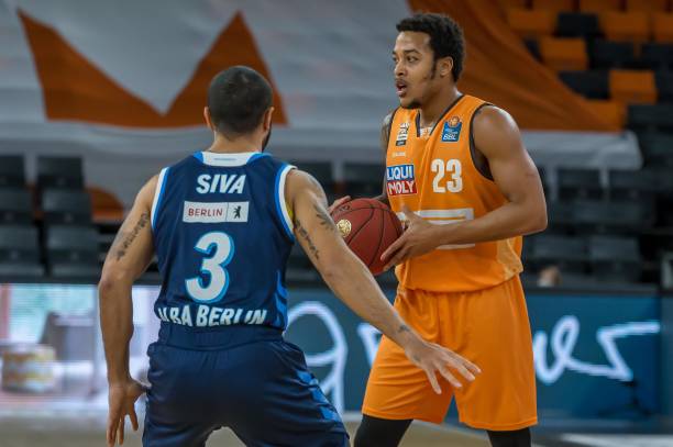 库利巴利出 库利巴利出